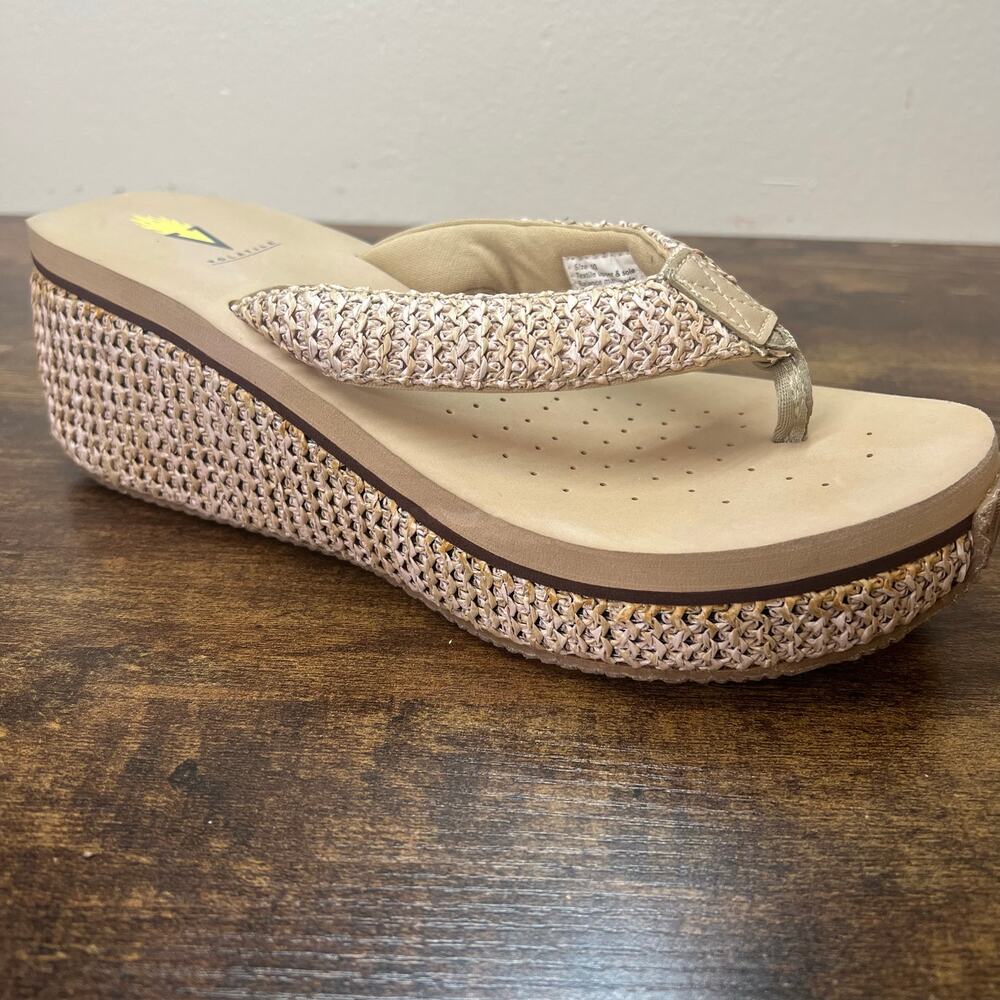 Volatile Island Wedge Sandals 10 Natural Raffia Platform Thong Beach Bohemian